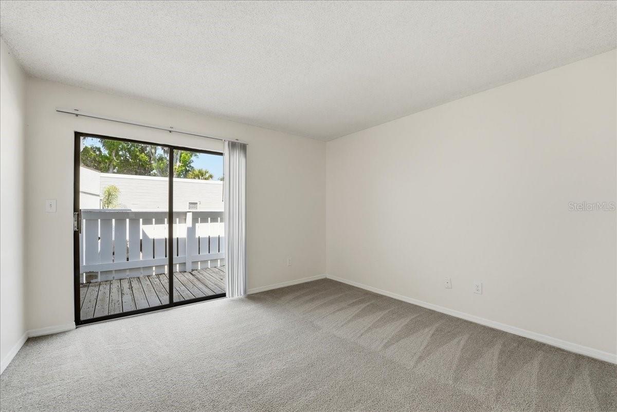 Image 10 of 16 For 1428 Oak Place C