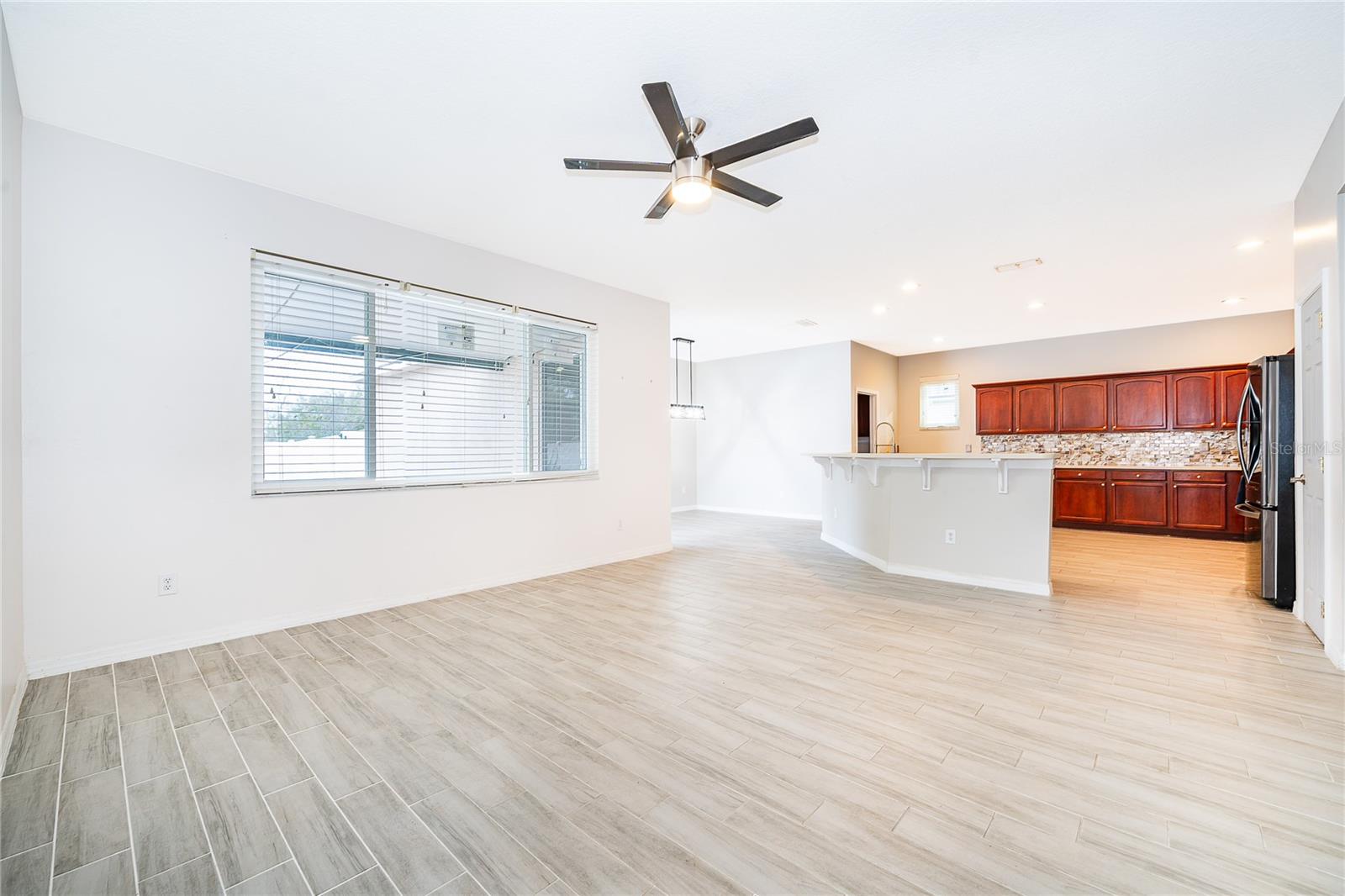 Image 13 of 31 For 14467 Golden Rain Tree Boulevard