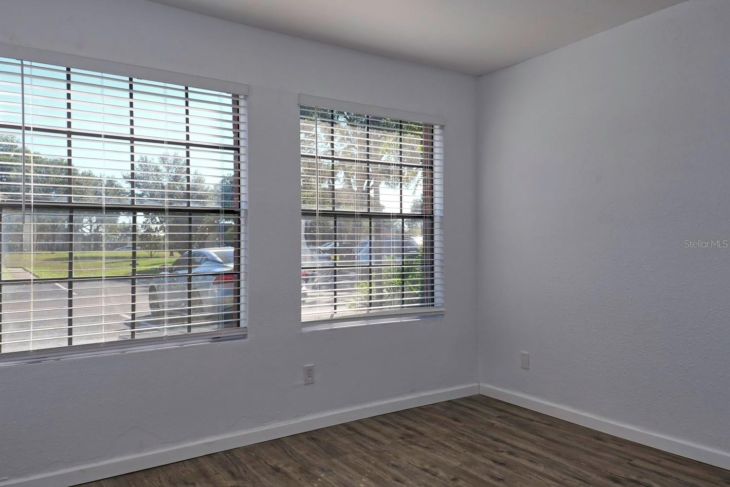 Image 6 of 14 For 320 Black Oak Court 106