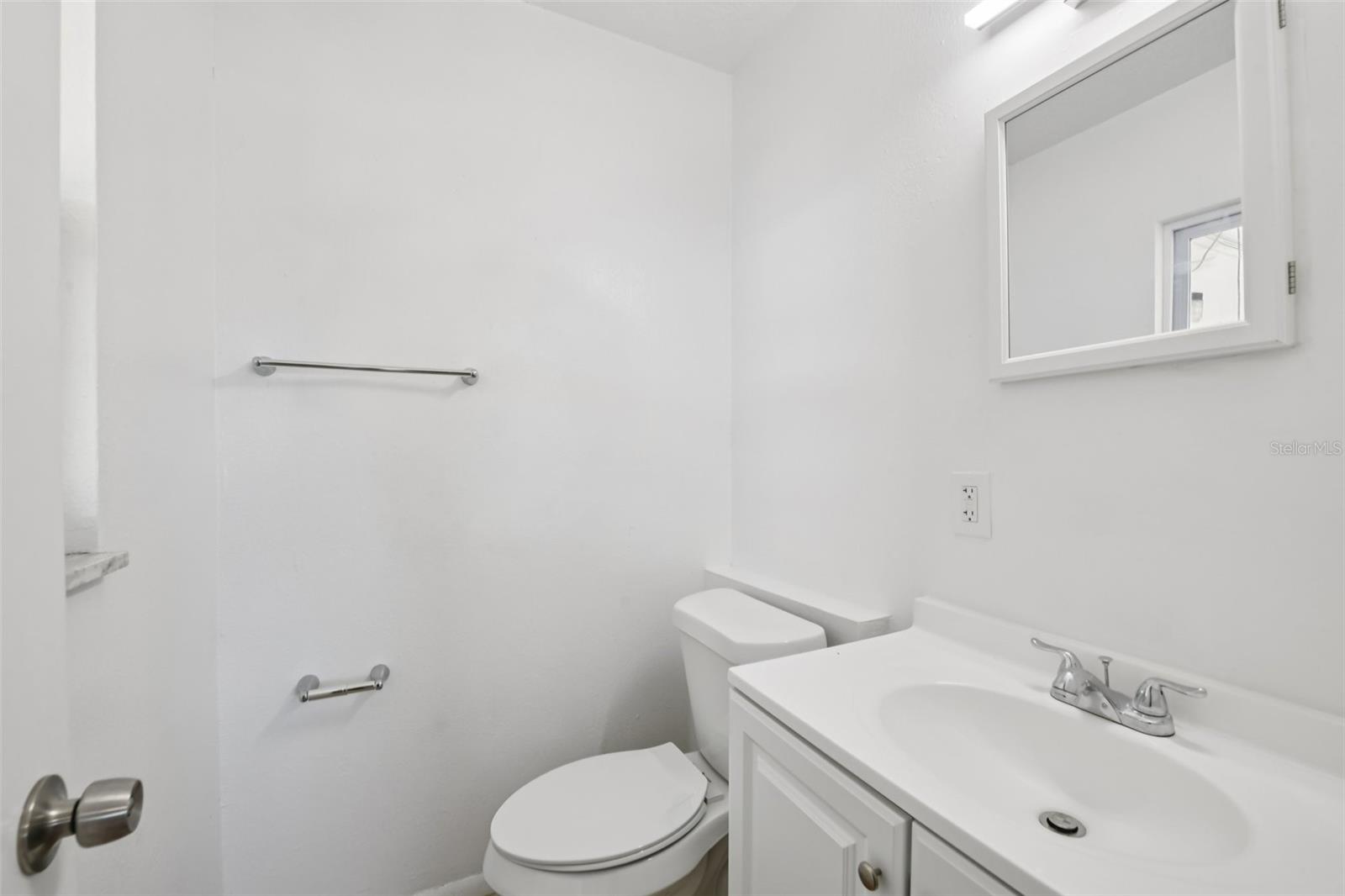 Image 13 of 26 For 2313 Fleet Circle