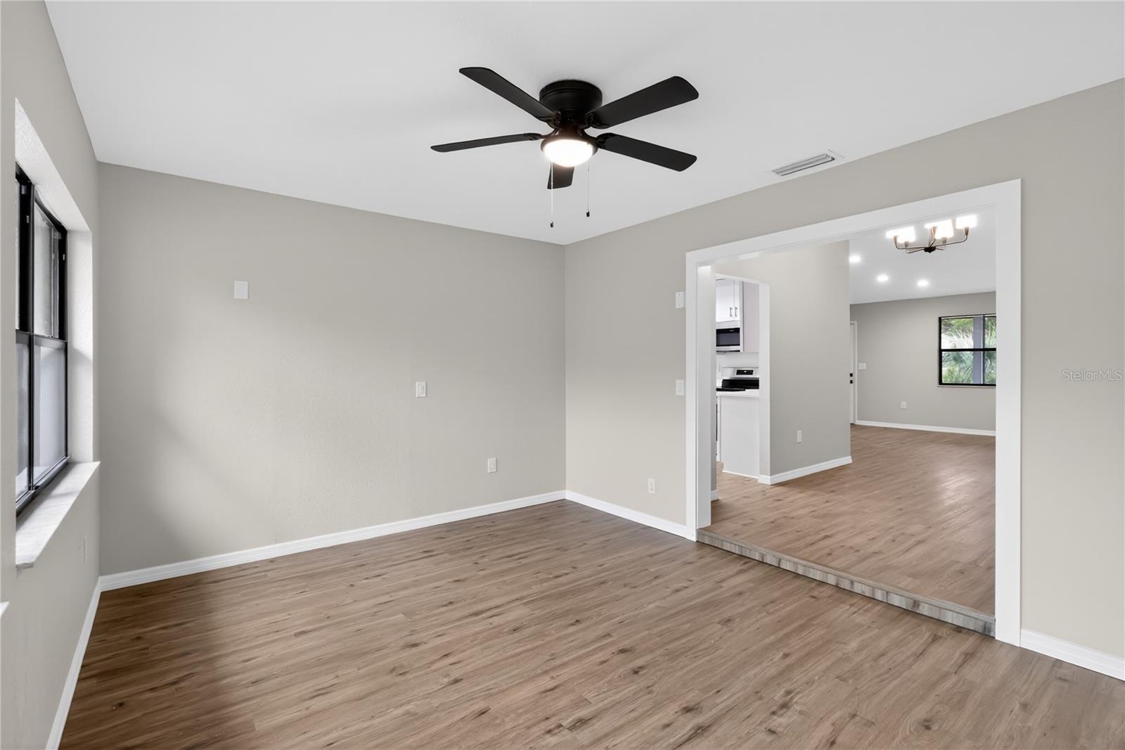 Image 13 of 35 For 1416 Orkney Drive