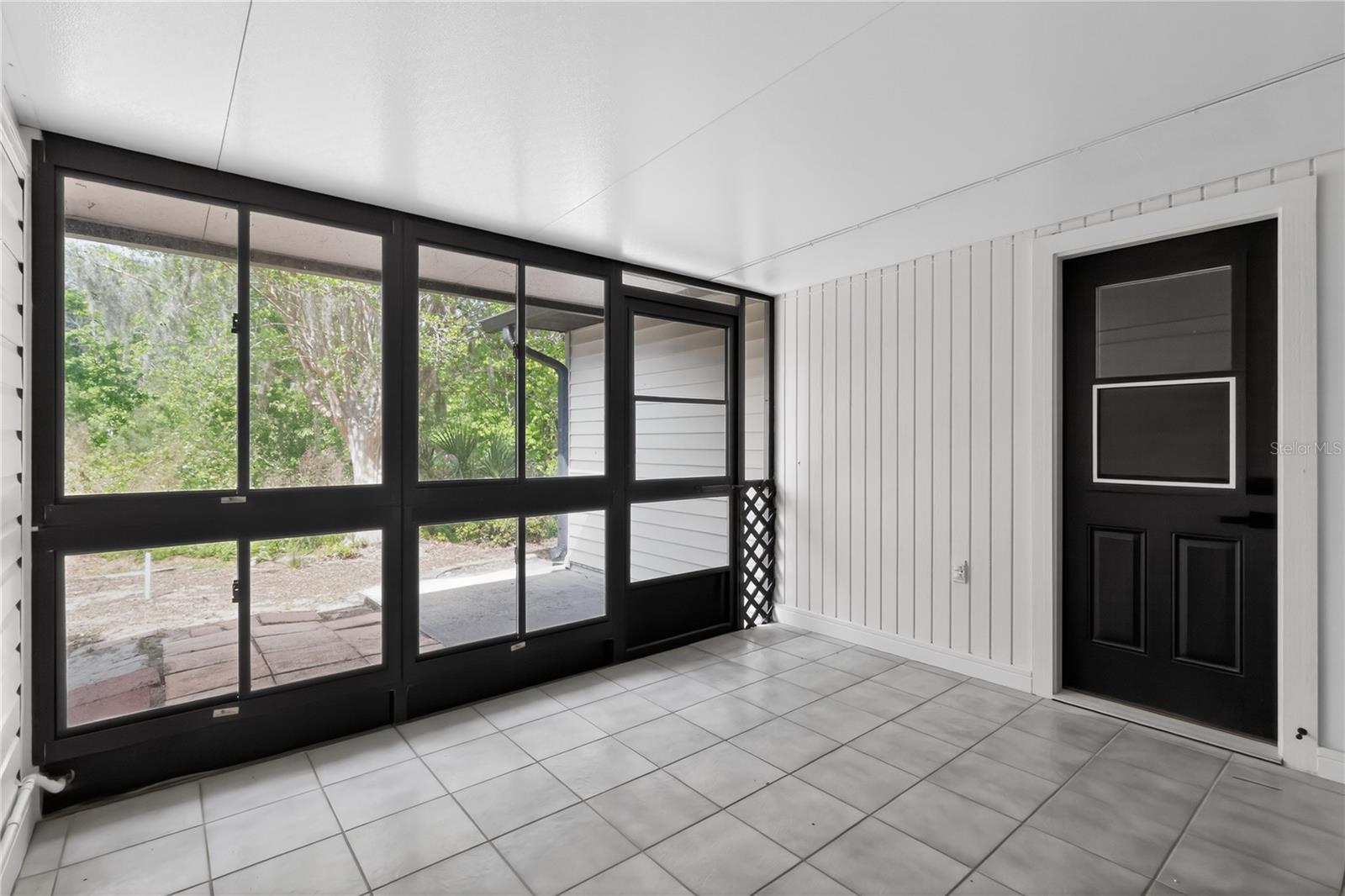 Image 29 of 35 For 1416 Orkney Drive