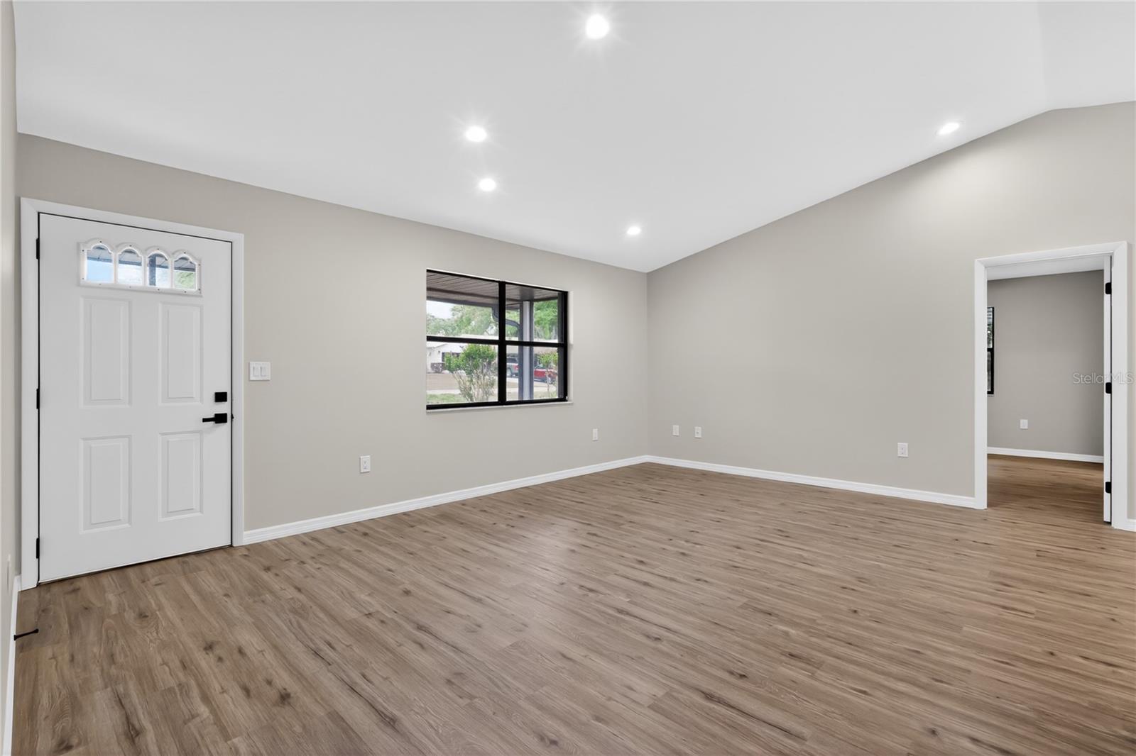 Image 3 of 35 For 1416 Orkney Drive