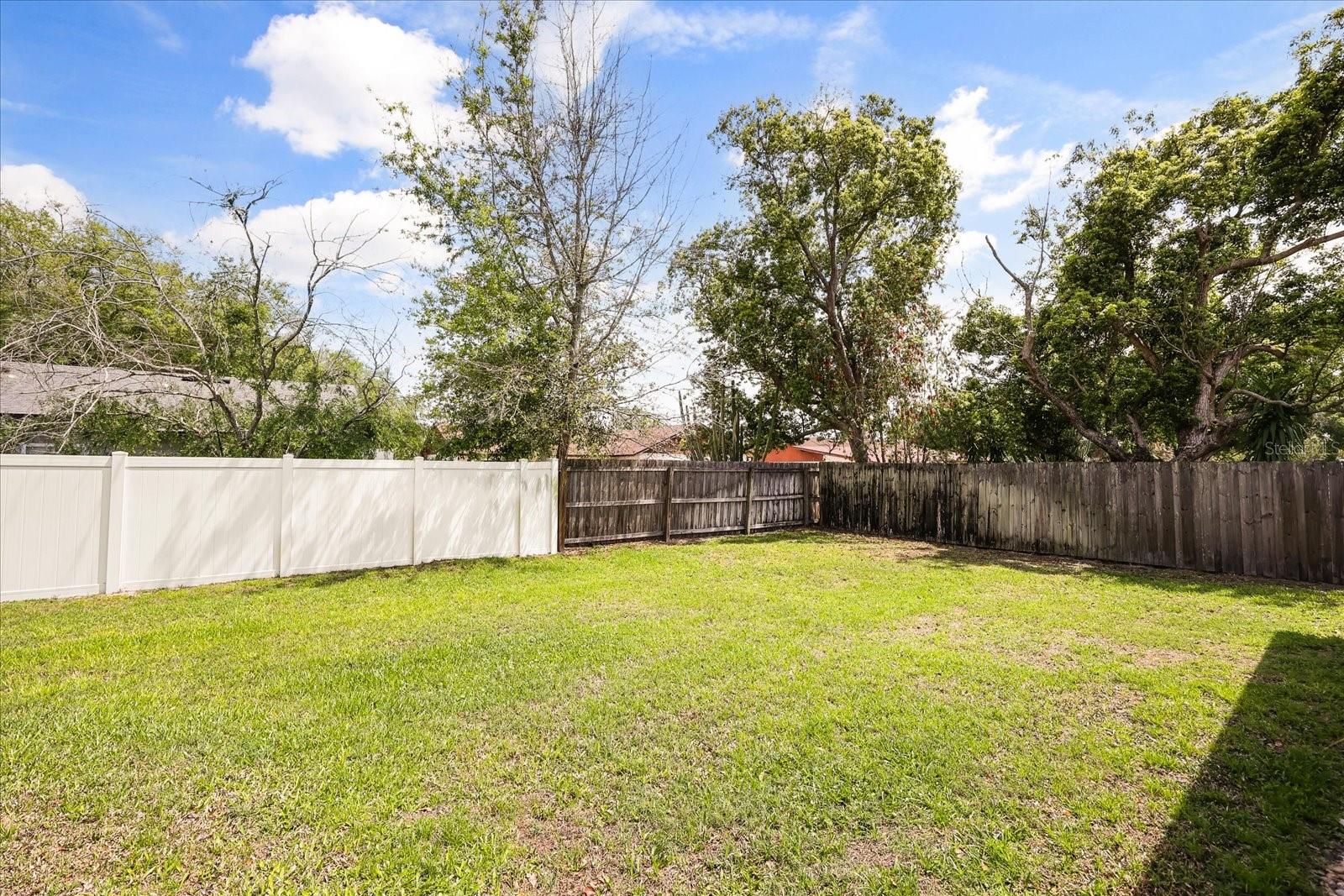 Image 35 of 47 For 3229 Autumnwood Trail