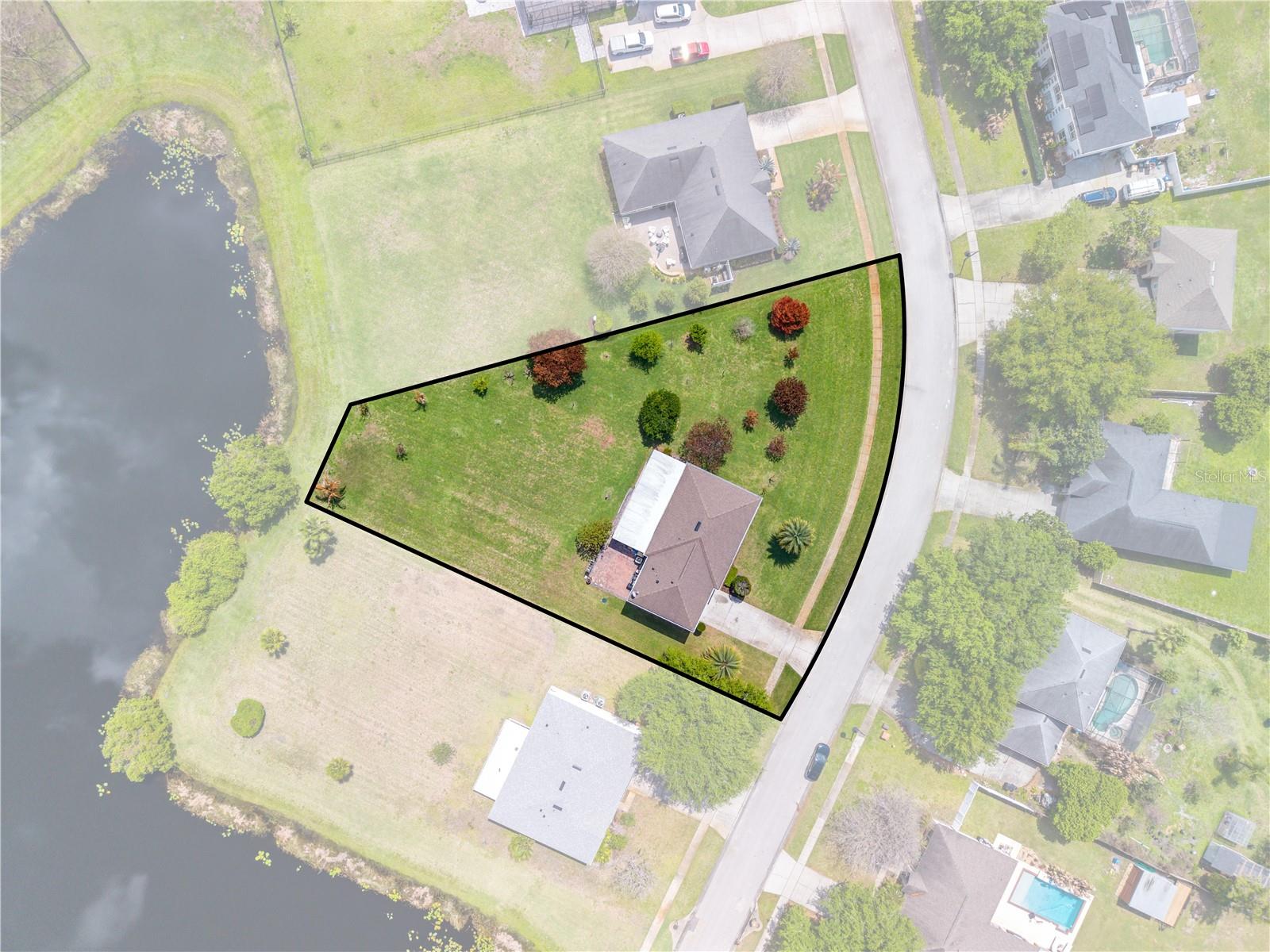 Image 62 of 75 For 6107 Waterfield Way