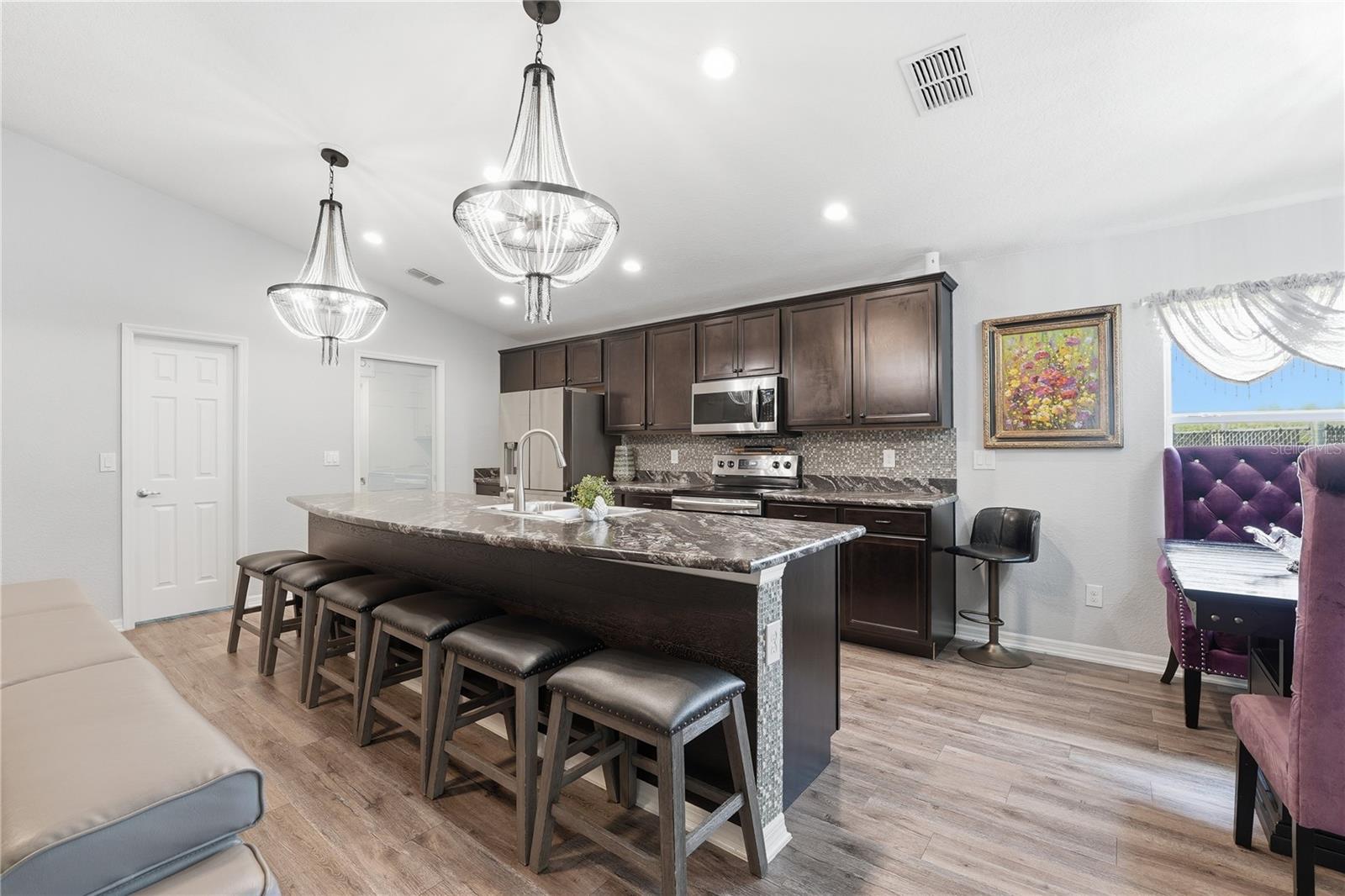 Image 12 of 38 For 3468 Barina Street