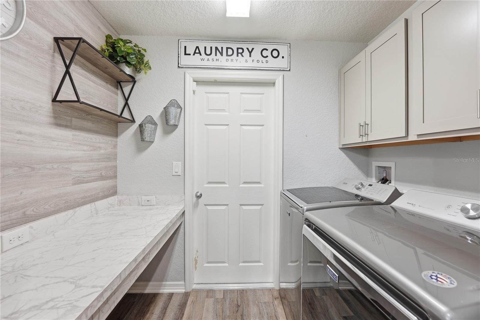 Image 18 of 38 For 3468 Barina Street