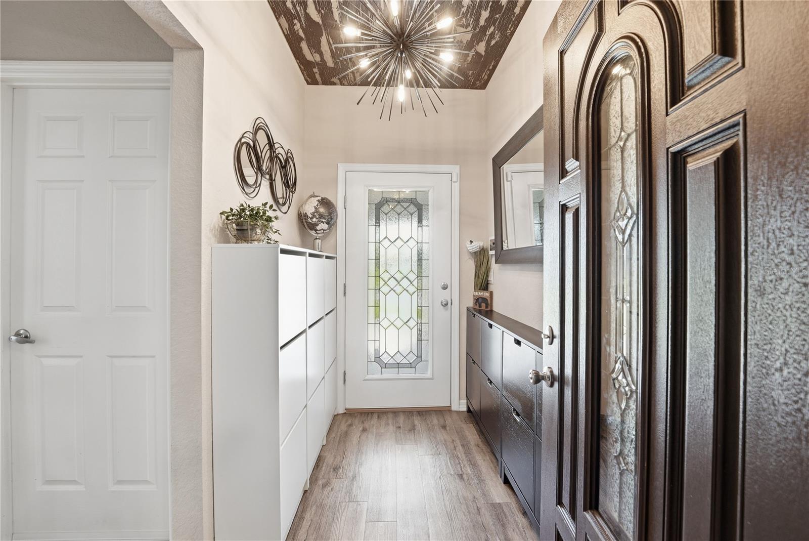 Image 6 of 38 For 3468 Barina Street