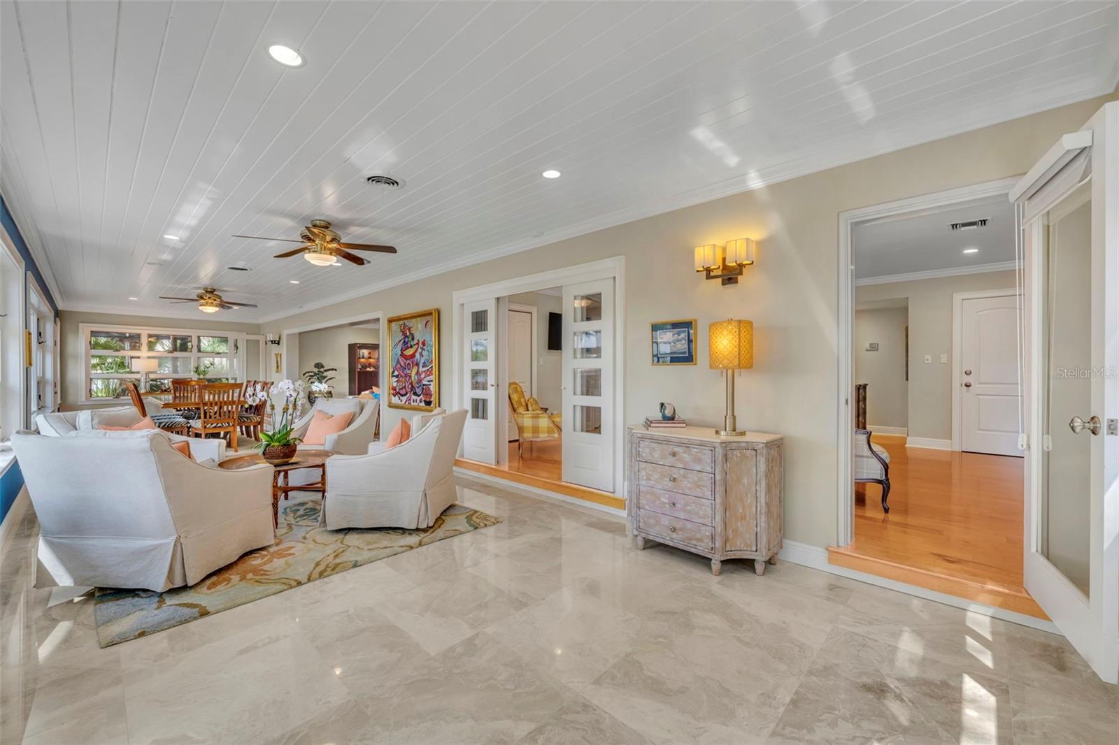 Image 17 of 59 For 1416 Lake Shore Drive