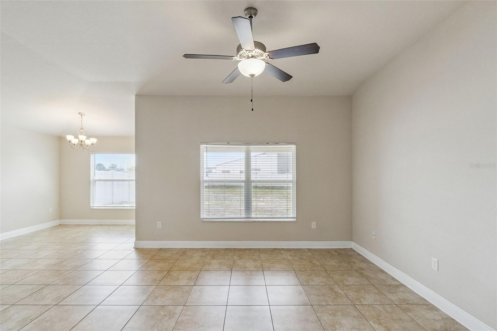 Image 3 of 28 For 452 Buchannan Drive