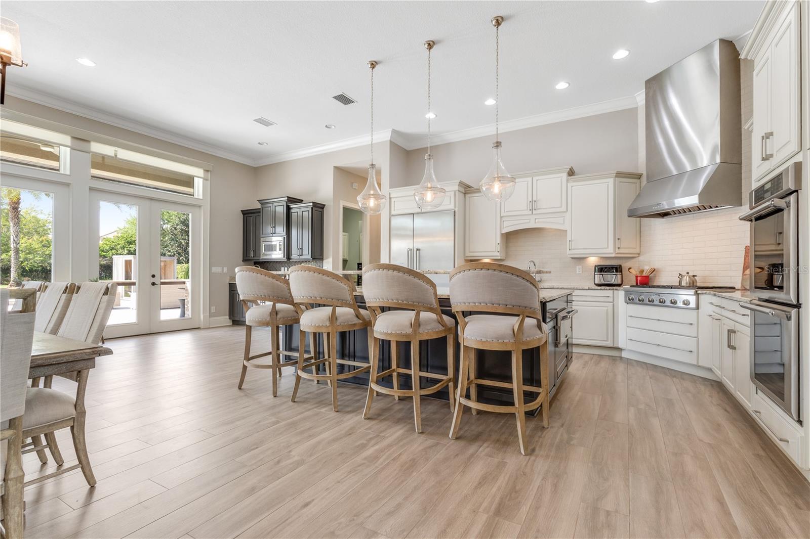 Image 23 of 69 For 13304 Bellaria Circle