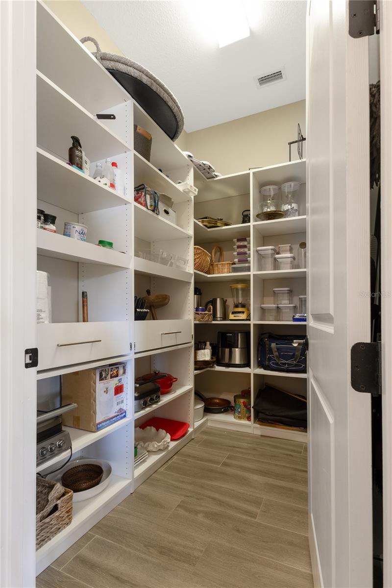 Image 28 of 69 For 13304 Bellaria Circle