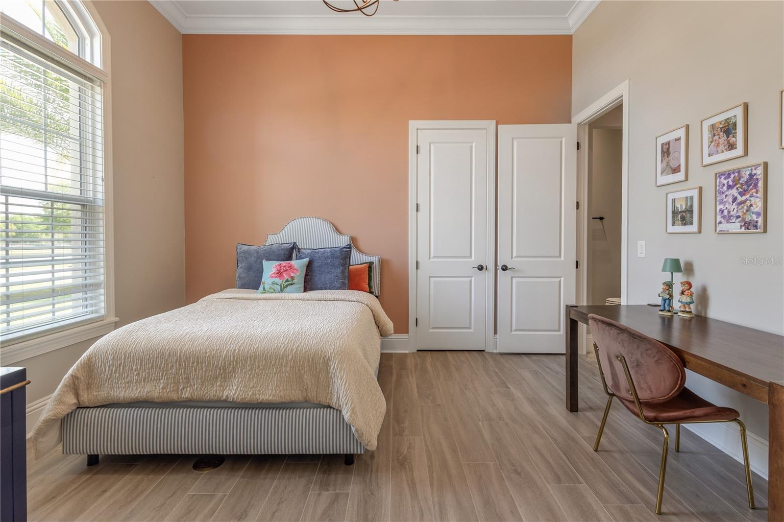 Image 29 of 69 For 13304 Bellaria Circle