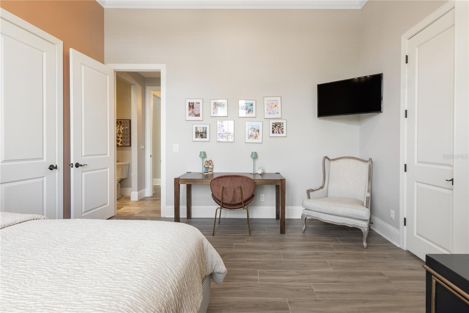 Image 31 of 69 For 13304 Bellaria Circle