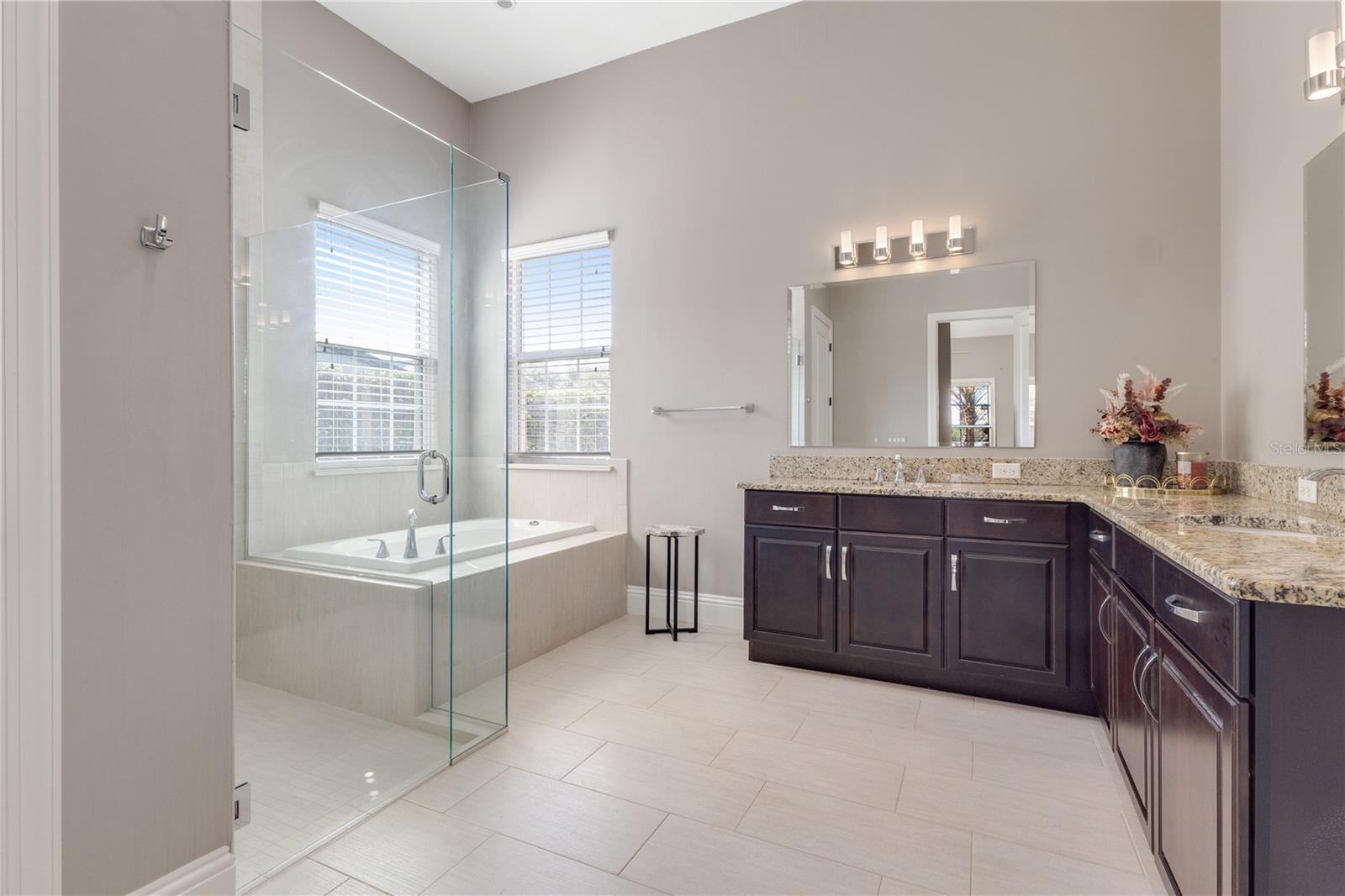 Image 39 of 69 For 13304 Bellaria Circle