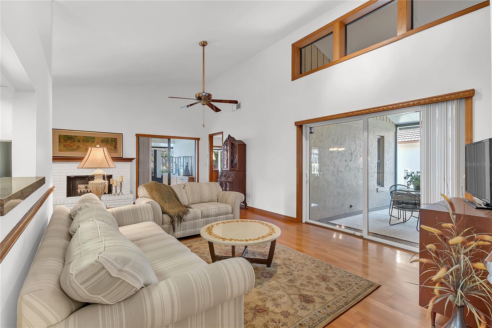 Image 11 of 41 For 1011 Pebble Beach Circle