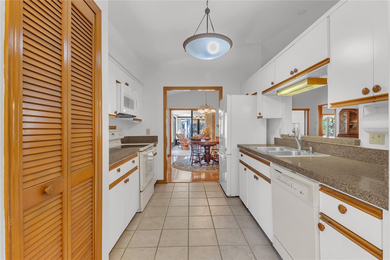 Image 9 of 41 For 1011 Pebble Beach Circle