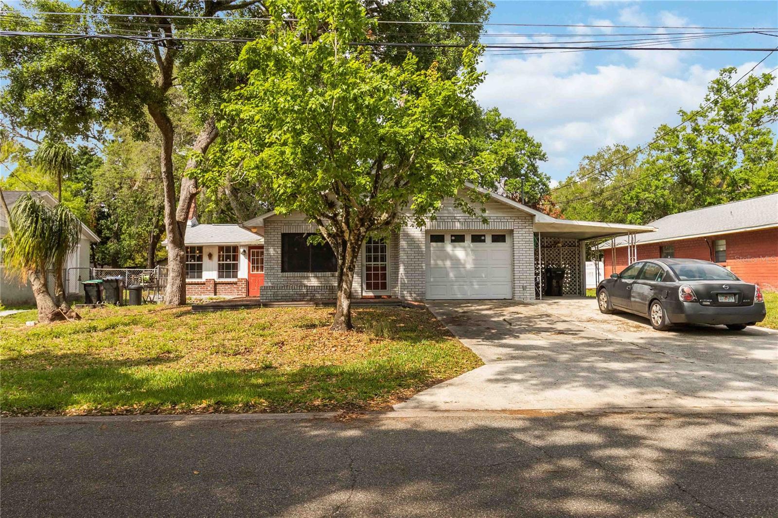 Listing photo id 6 for 9410 7th Avenue