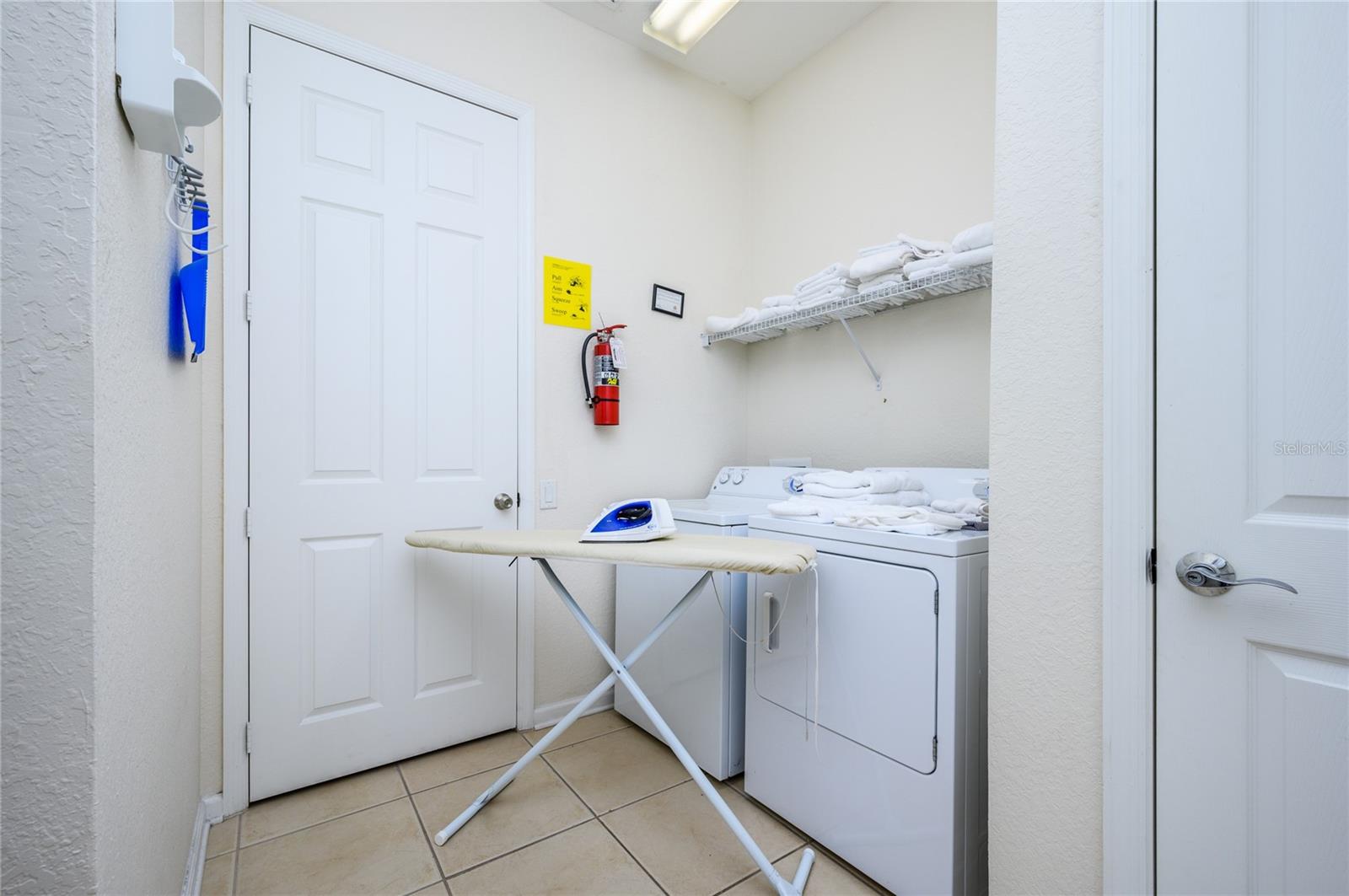 Image 16 of 53 For 4804 Cayview Avenue 407