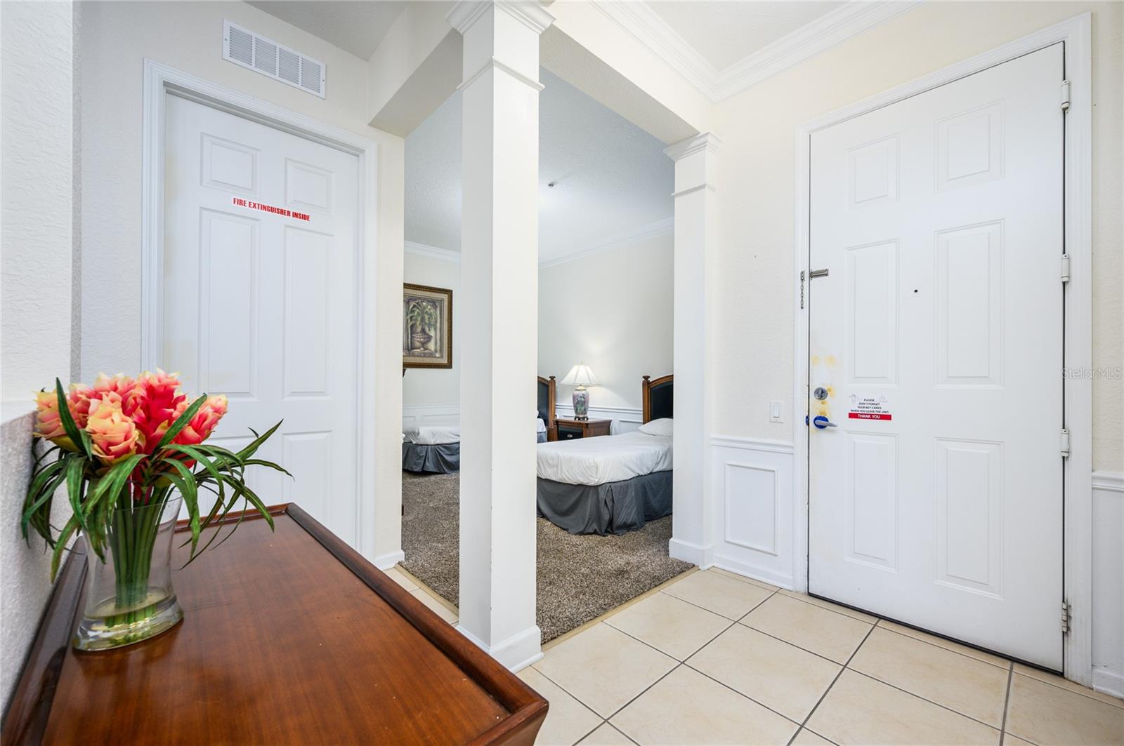 Image 7 of 53 For 4804 Cayview Avenue 407