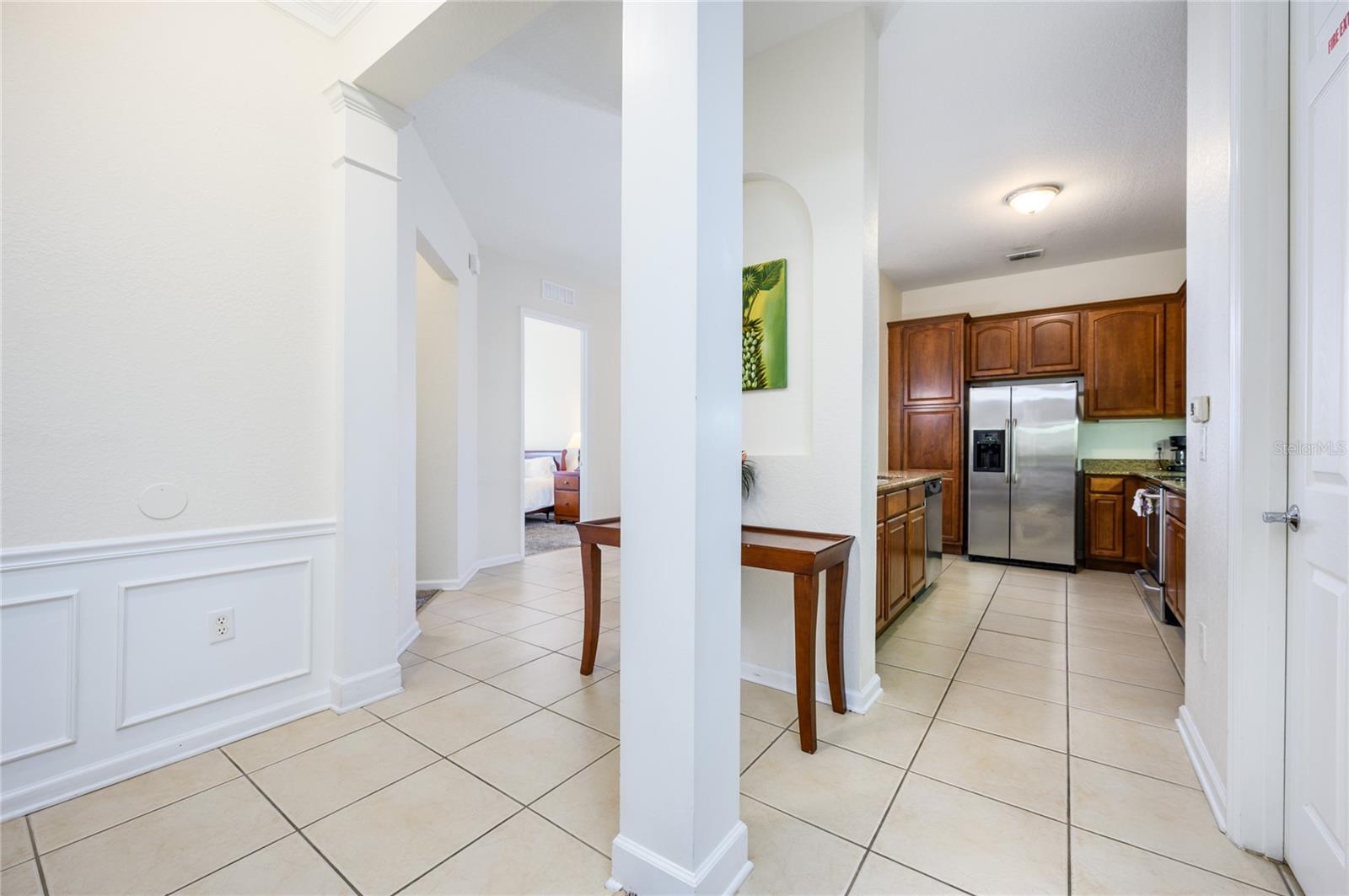 Image 8 of 53 For 4804 Cayview Avenue 407