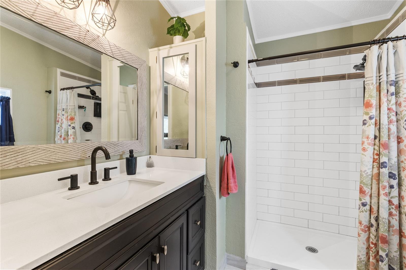 Image 15 of 41 For 516 Ranger Park Court