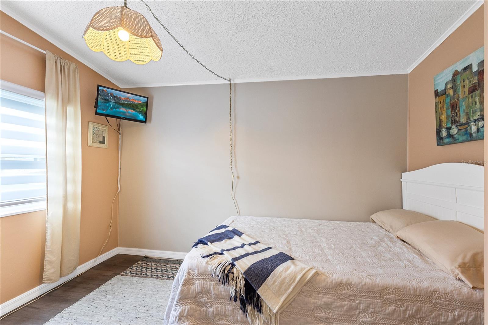 Image 20 of 41 For 516 Ranger Park Court