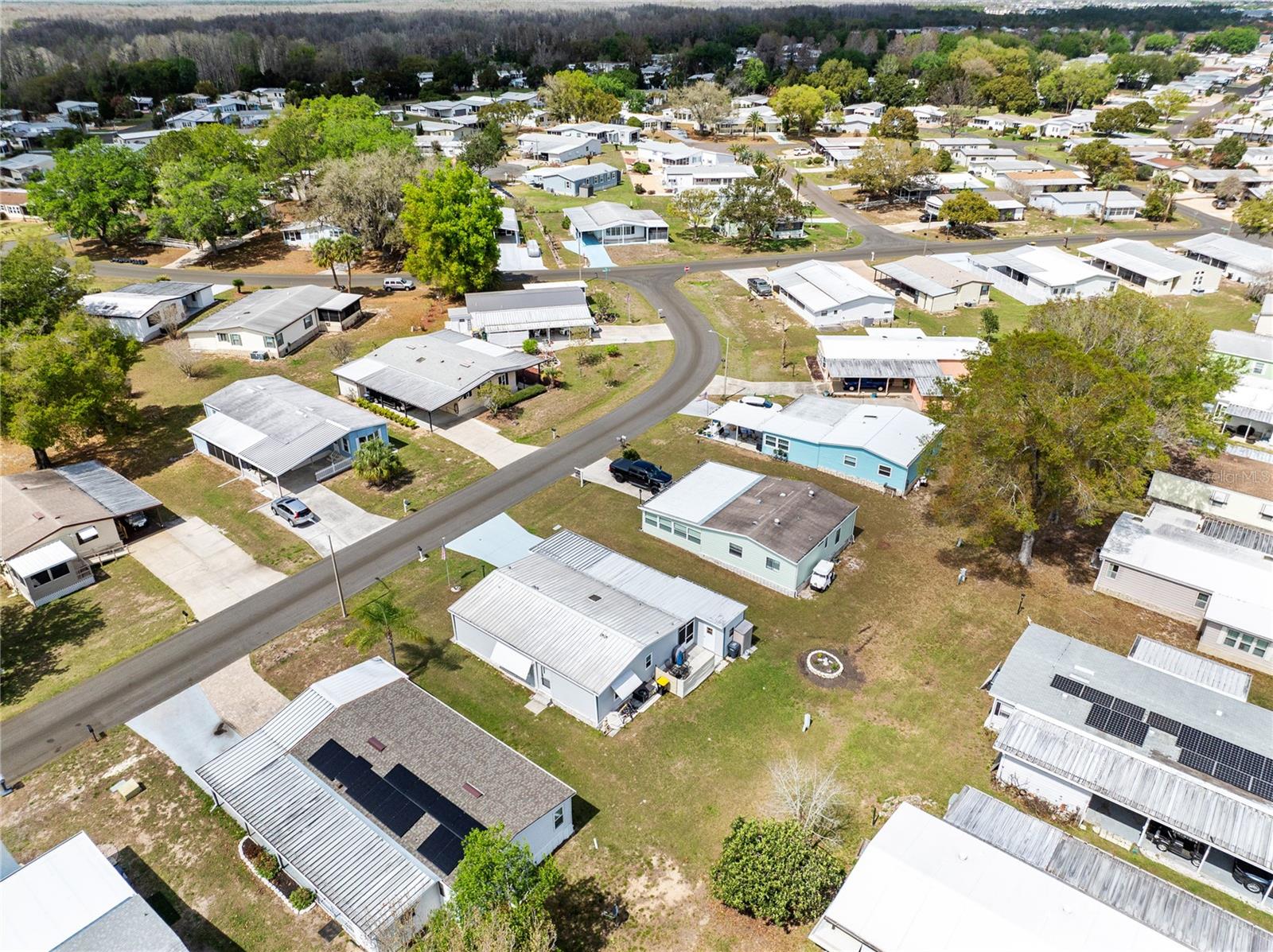 Image 27 of 41 For 516 Ranger Park Court