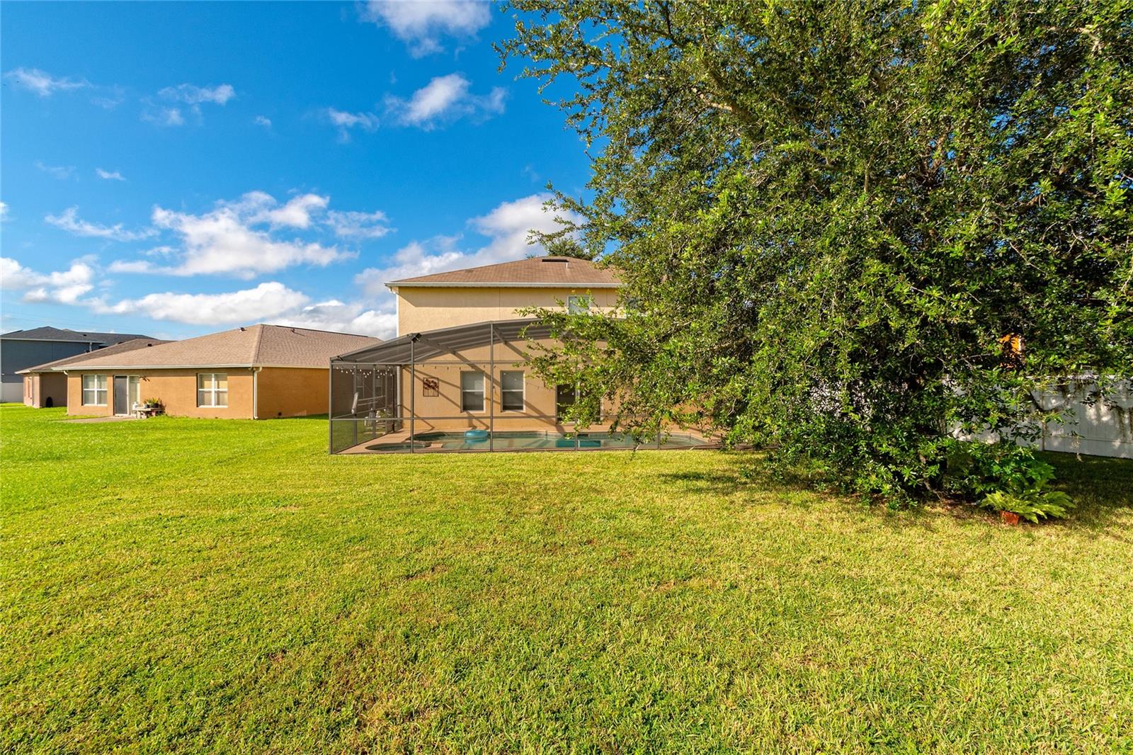 Image 22 of 25 For 939 Flower Fields Lane