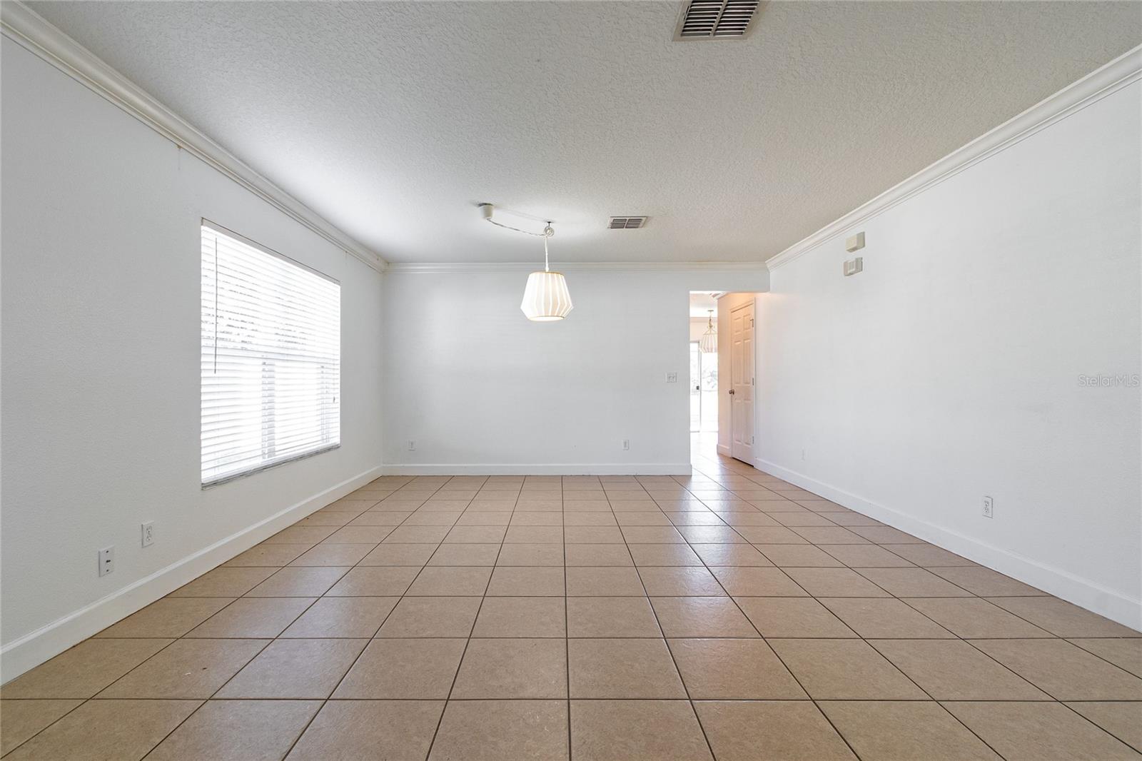 Image 3 of 25 For 939 Flower Fields Lane