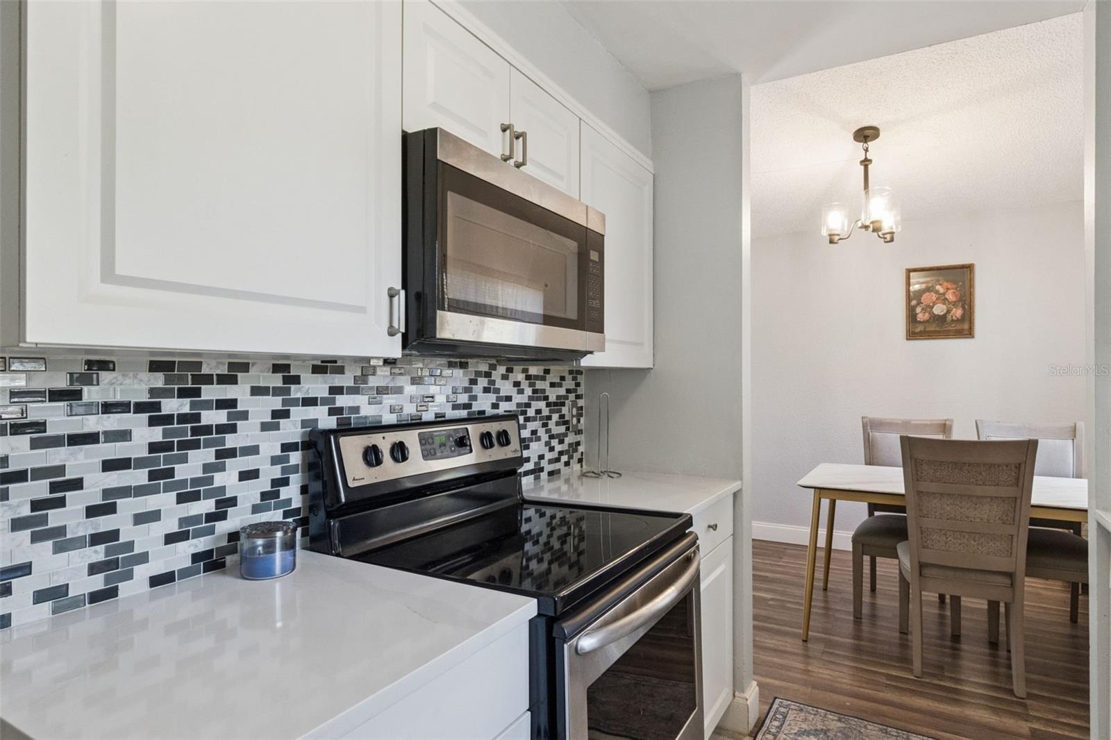 Image 6 of 26 For 2948 Willow Bend Boulevard