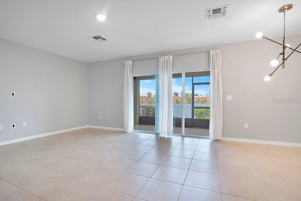 Image 10 of 40 For 336 Arbor Lakes Drive