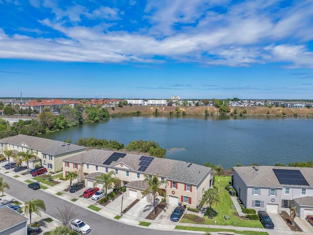 Image 33 of 40 For 336 Arbor Lakes Drive