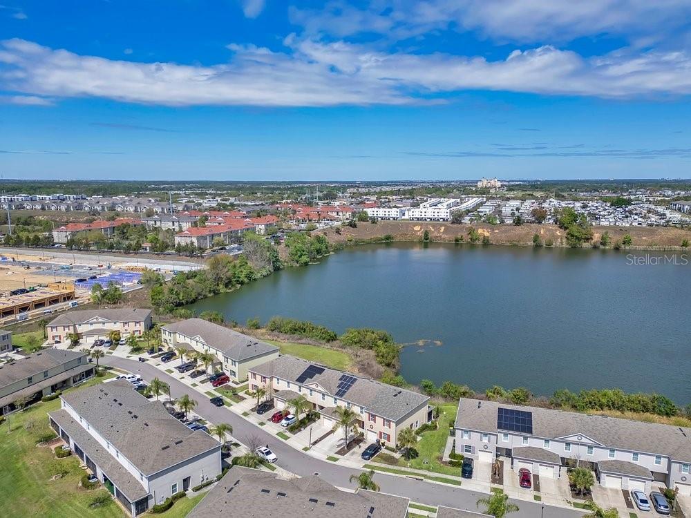 Image 34 of 40 For 336 Arbor Lakes Drive