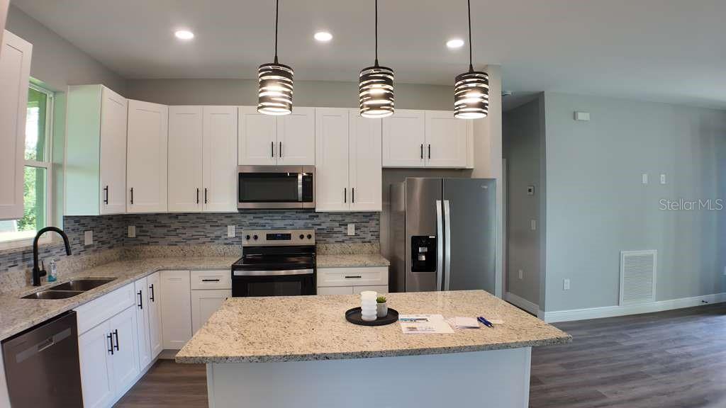 Image 4 of 9 For 4200 Leaf Road