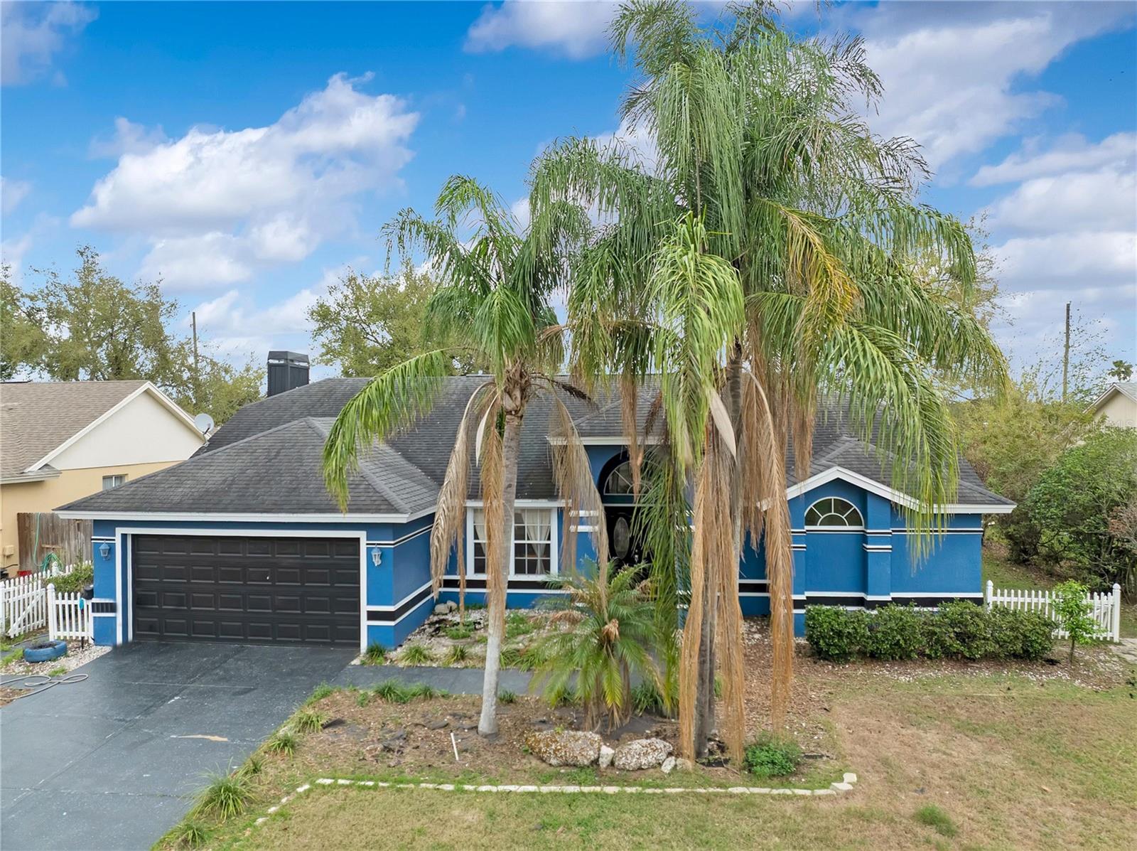 Image 27 of 31 For 523 Little Lake Court