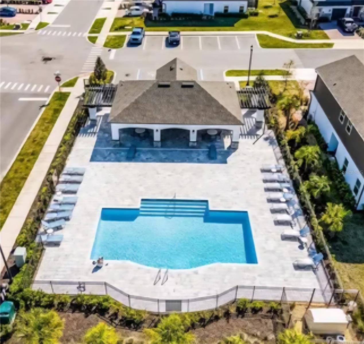 Image 25 of 34 For 391 Cape Honeysuckle Place