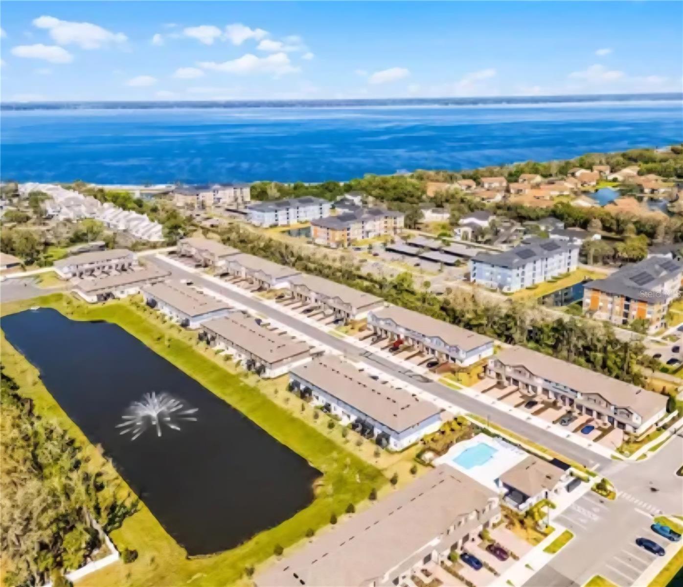 Image 31 of 34 For 391 Cape Honeysuckle Place