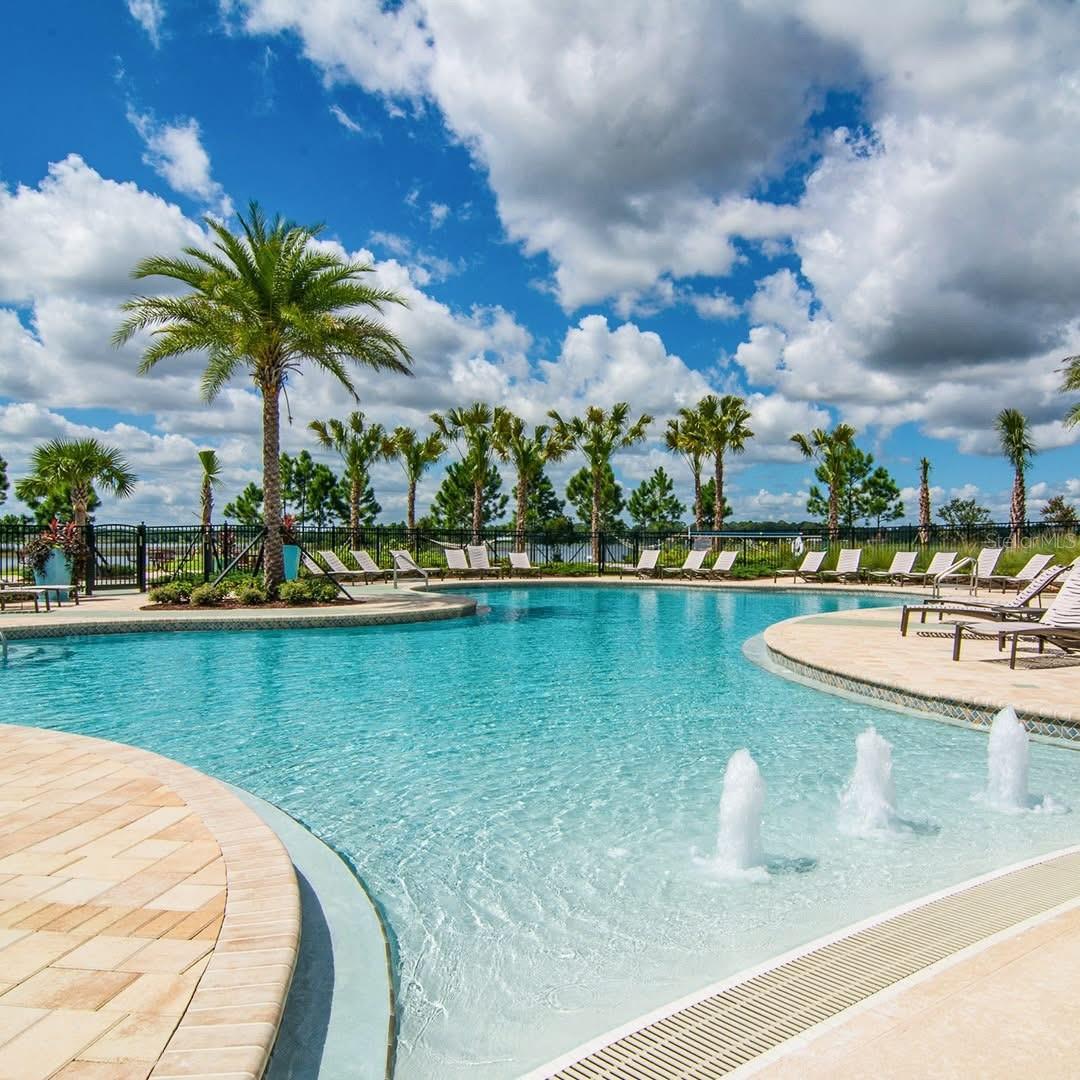 Image 3 of 33 For 12043 Holystone Street