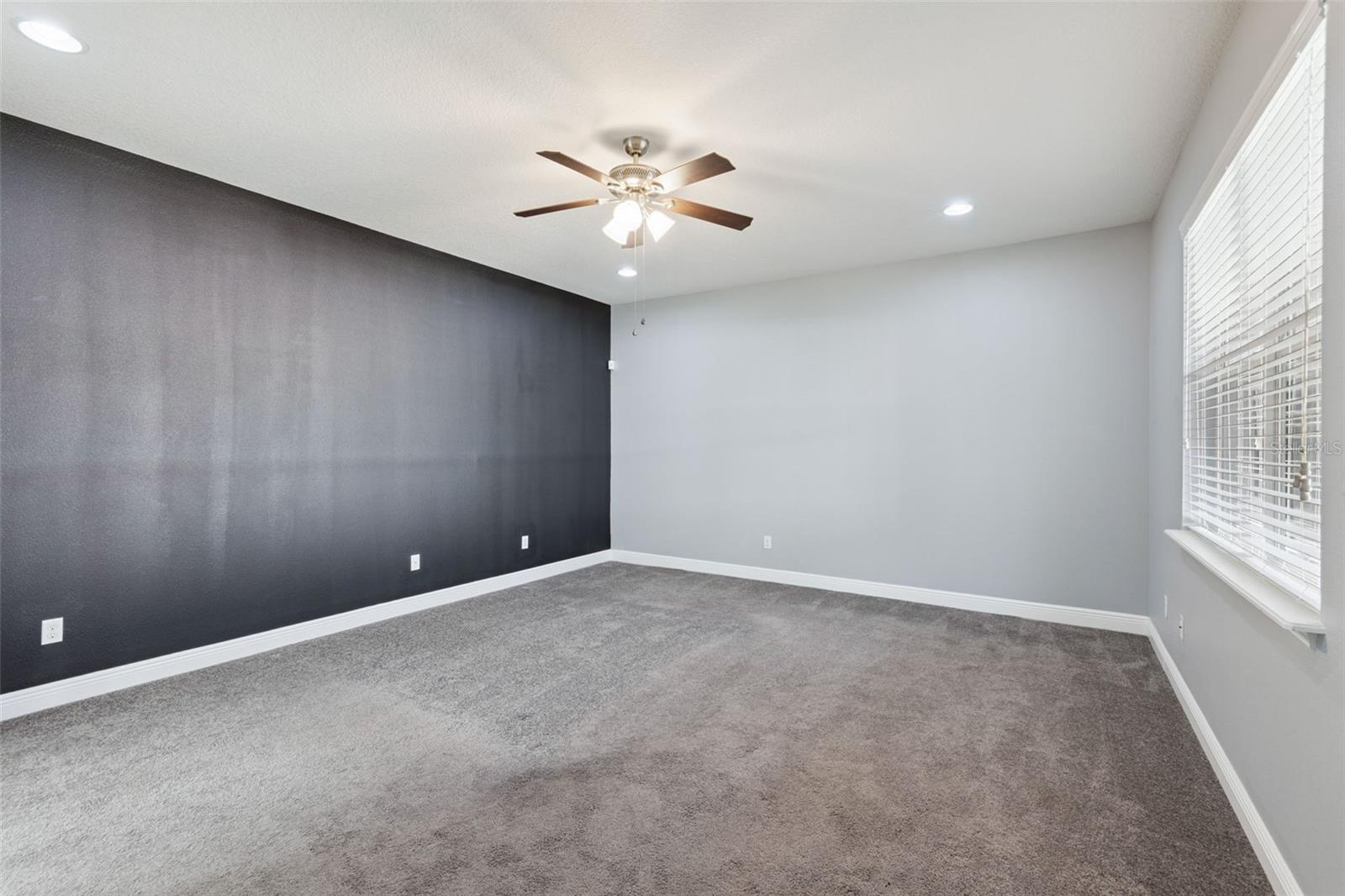 Image 12 of 33 For 1128 Alston Bay Boulevard