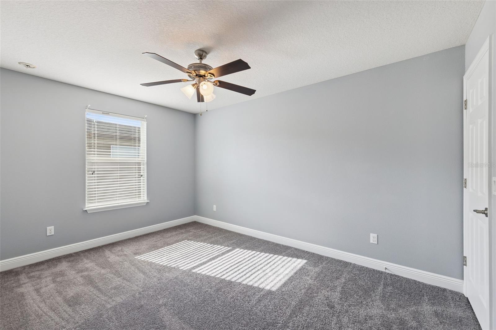 Image 16 of 33 For 1128 Alston Bay Boulevard