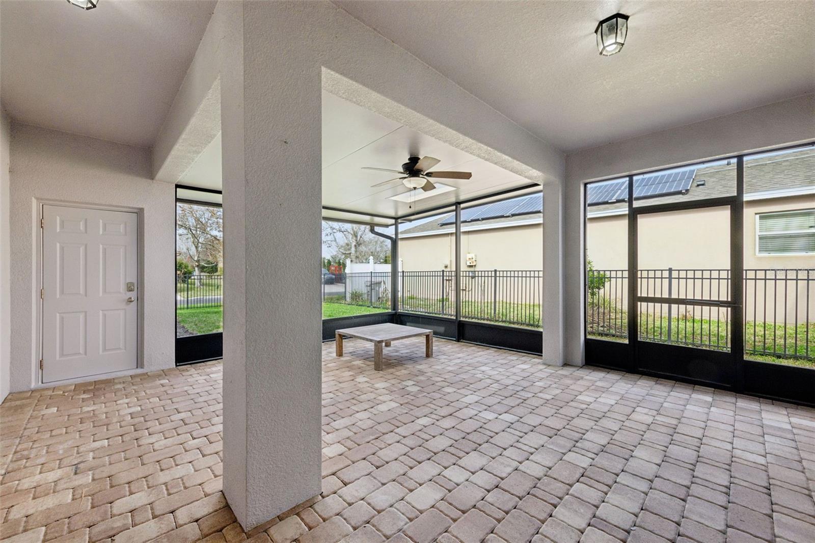 Image 23 of 33 For 1128 Alston Bay Boulevard