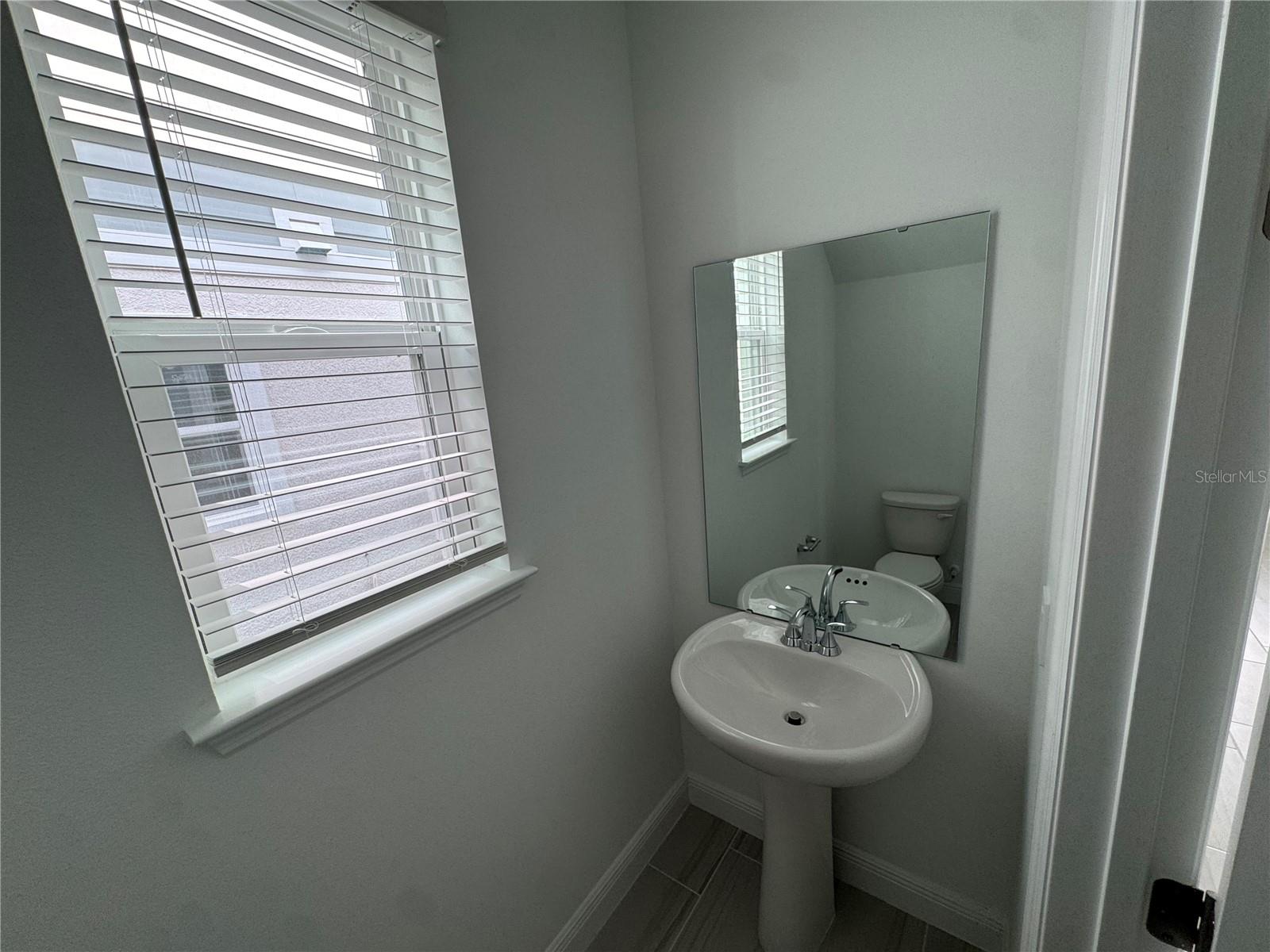 Image 11 of 30 For 1832 Archer Drive