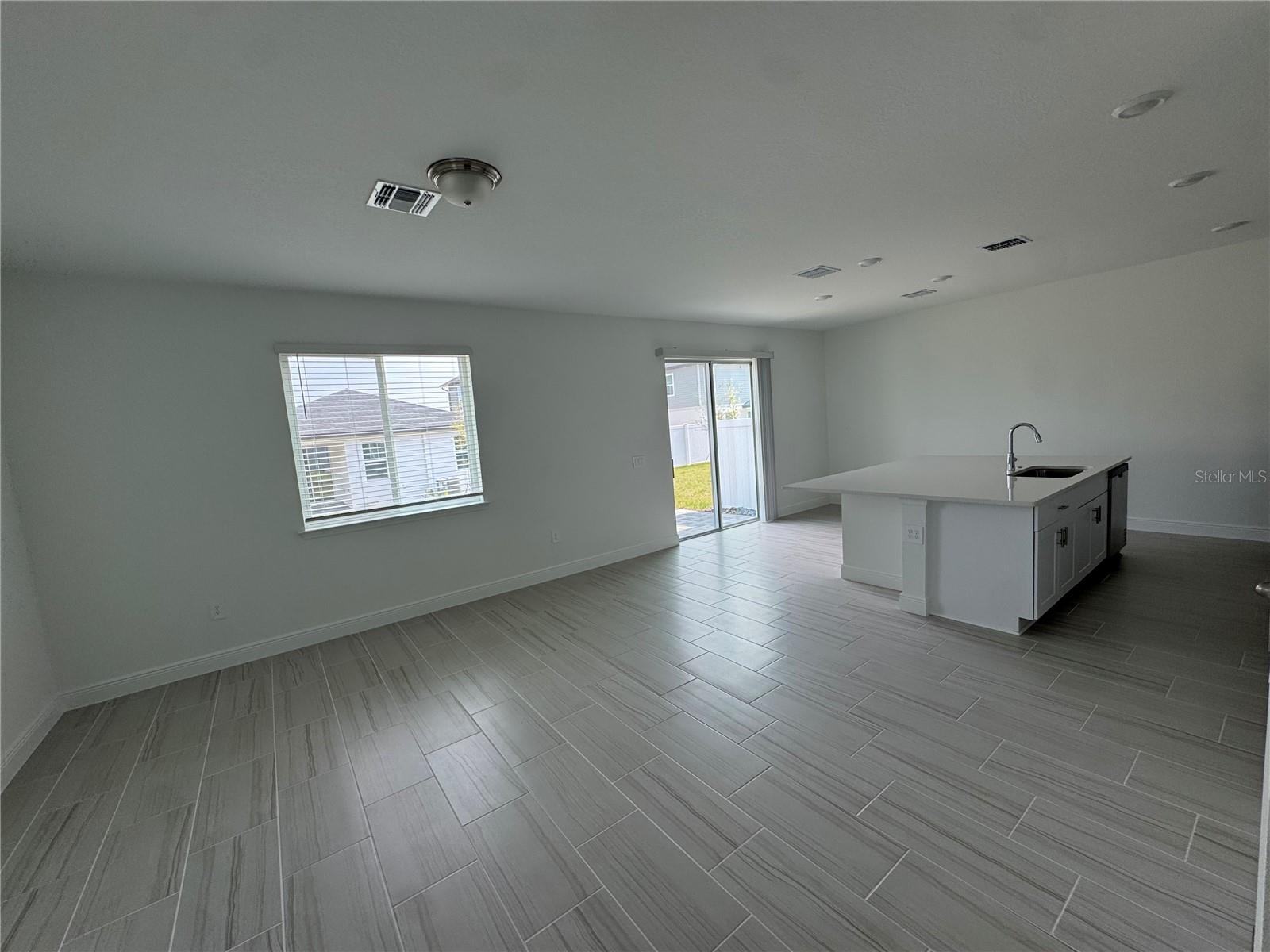 Image 5 of 30 For 1832 Archer Drive