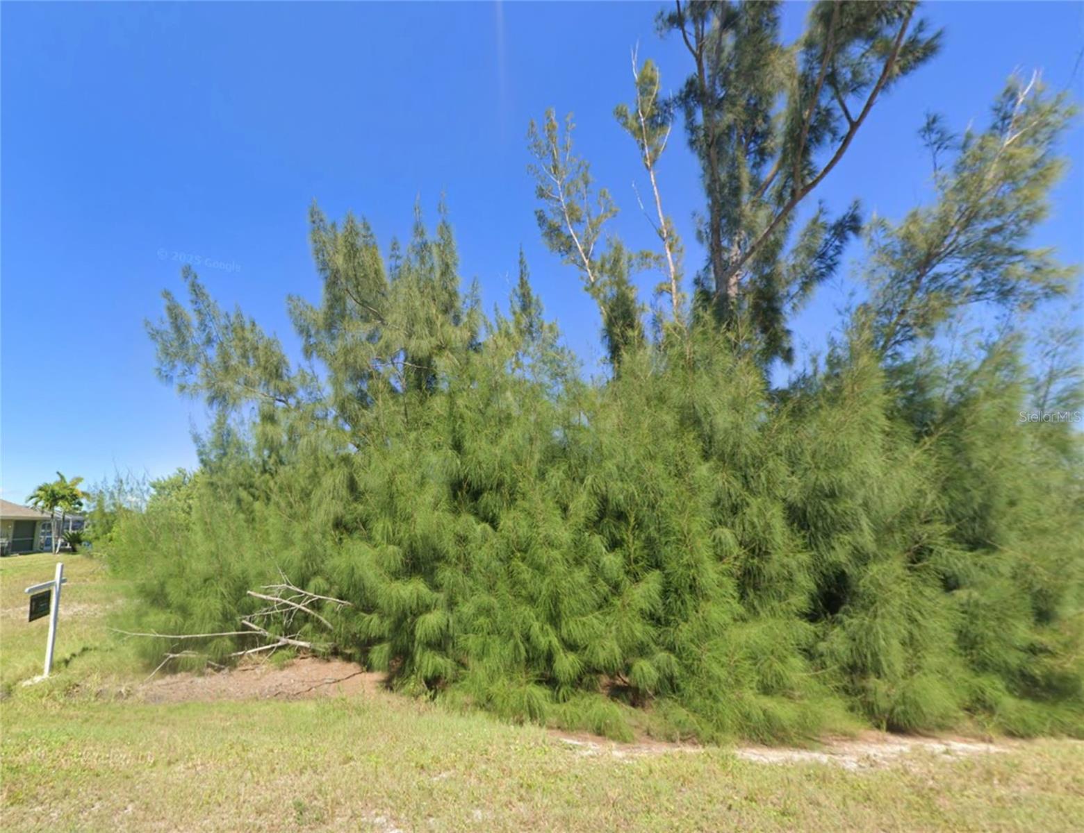 Details for 4323 Nw 28th St, CAPE CORAL, FL 33993