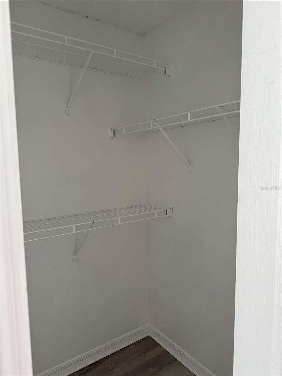 Image 13 of 22 For 20926 Nettleton Street