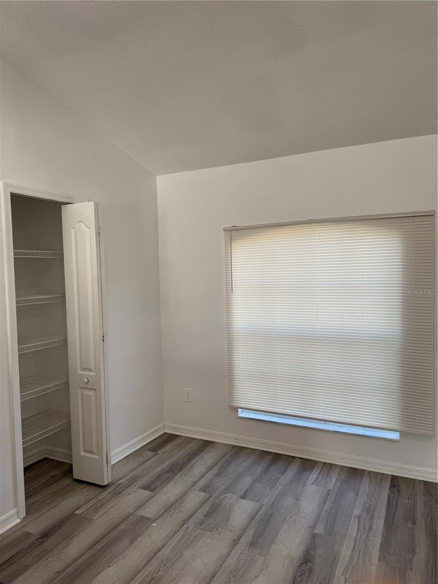 Image 7 of 22 For 20926 Nettleton Street