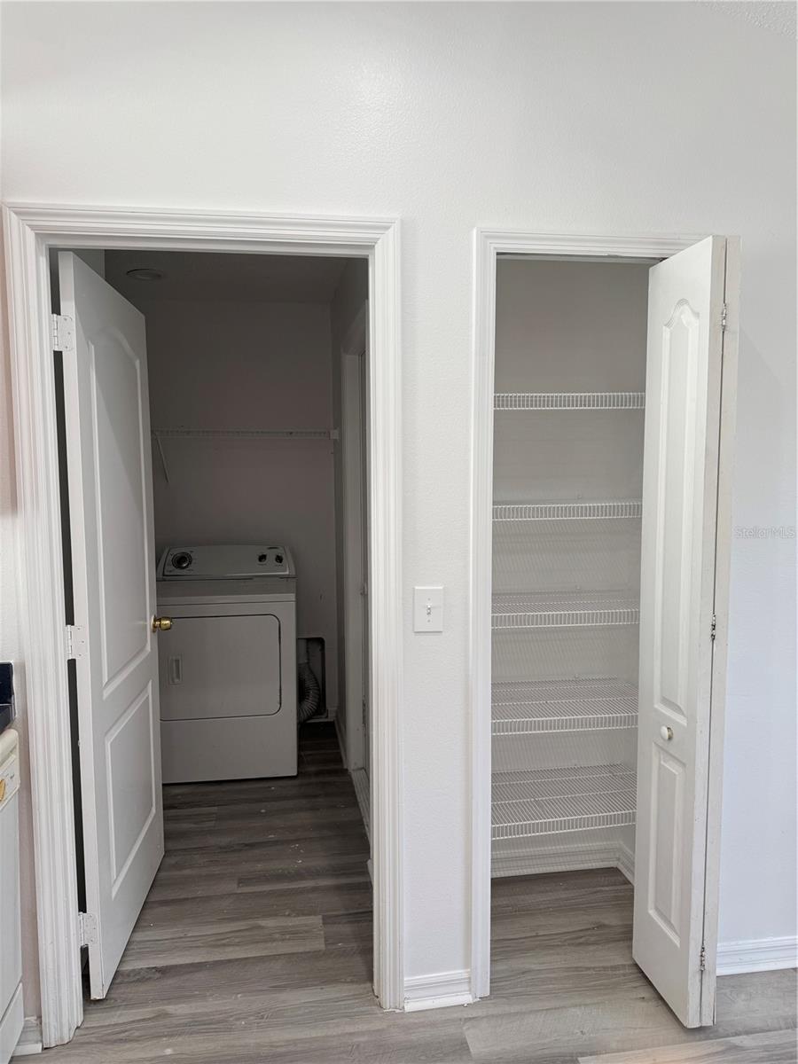 Image 8 of 22 For 20926 Nettleton Street