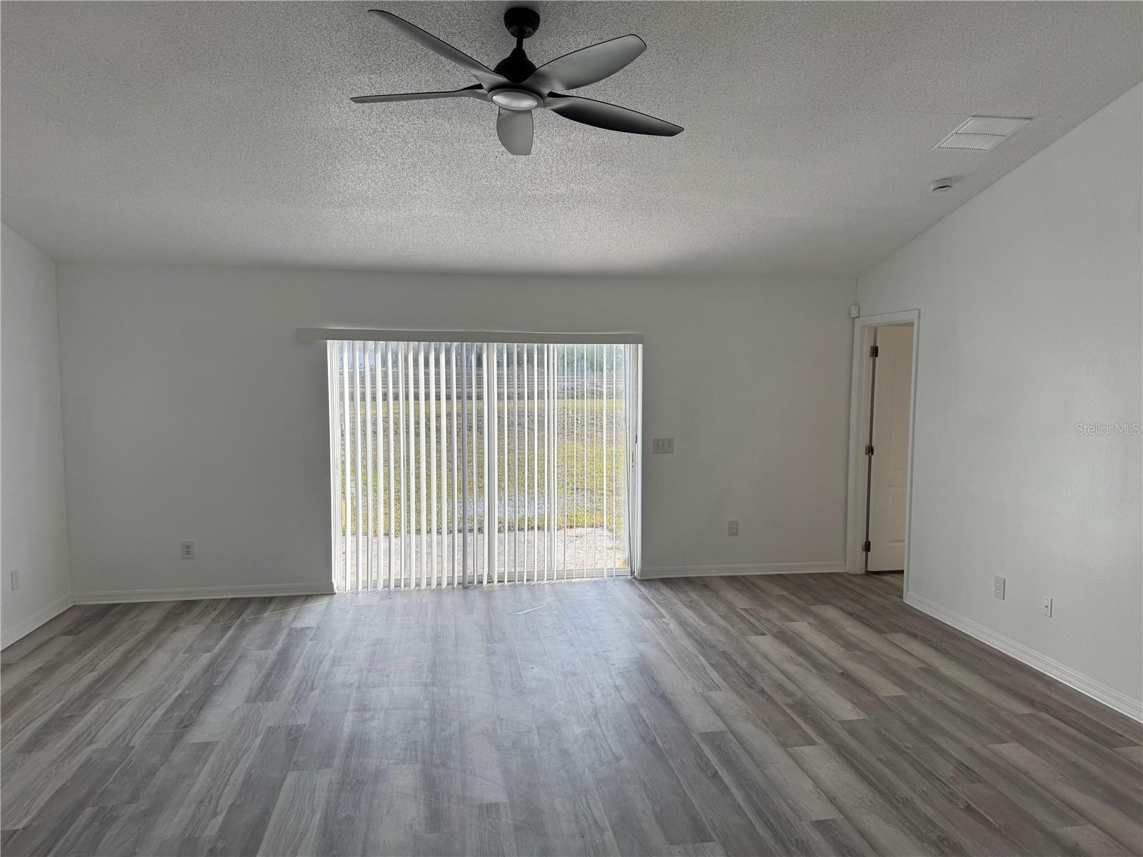 Image 9 of 22 For 20926 Nettleton Street