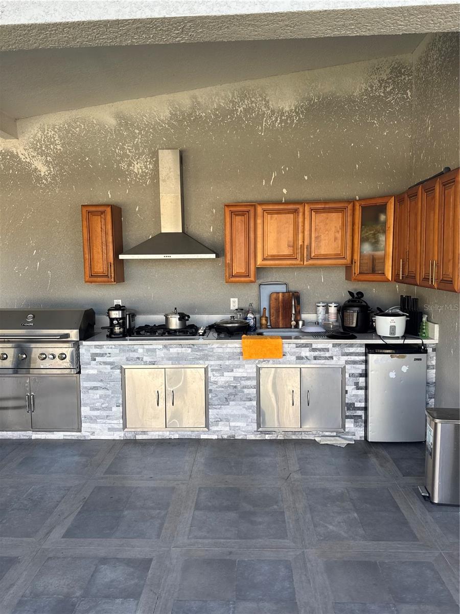 Image 13 of 17 For 821 Thalia Drive